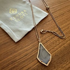 Kendra Scott Necklace